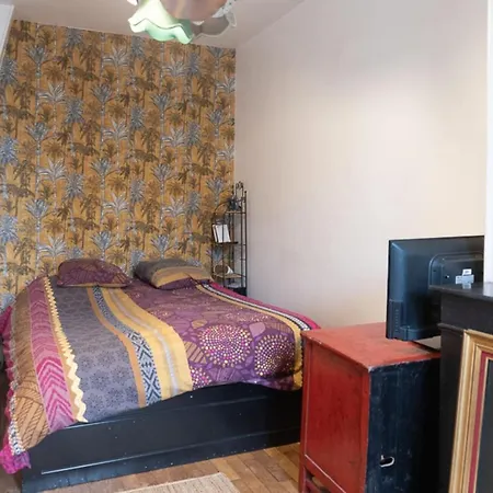 شقة Atypical And Spacious In 17th باريس