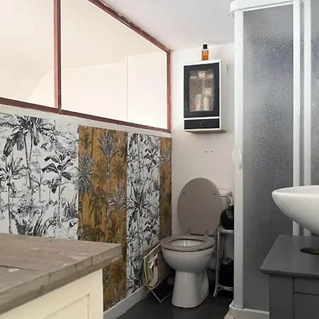 Atypical And Spacious In 17th شقة باريس
